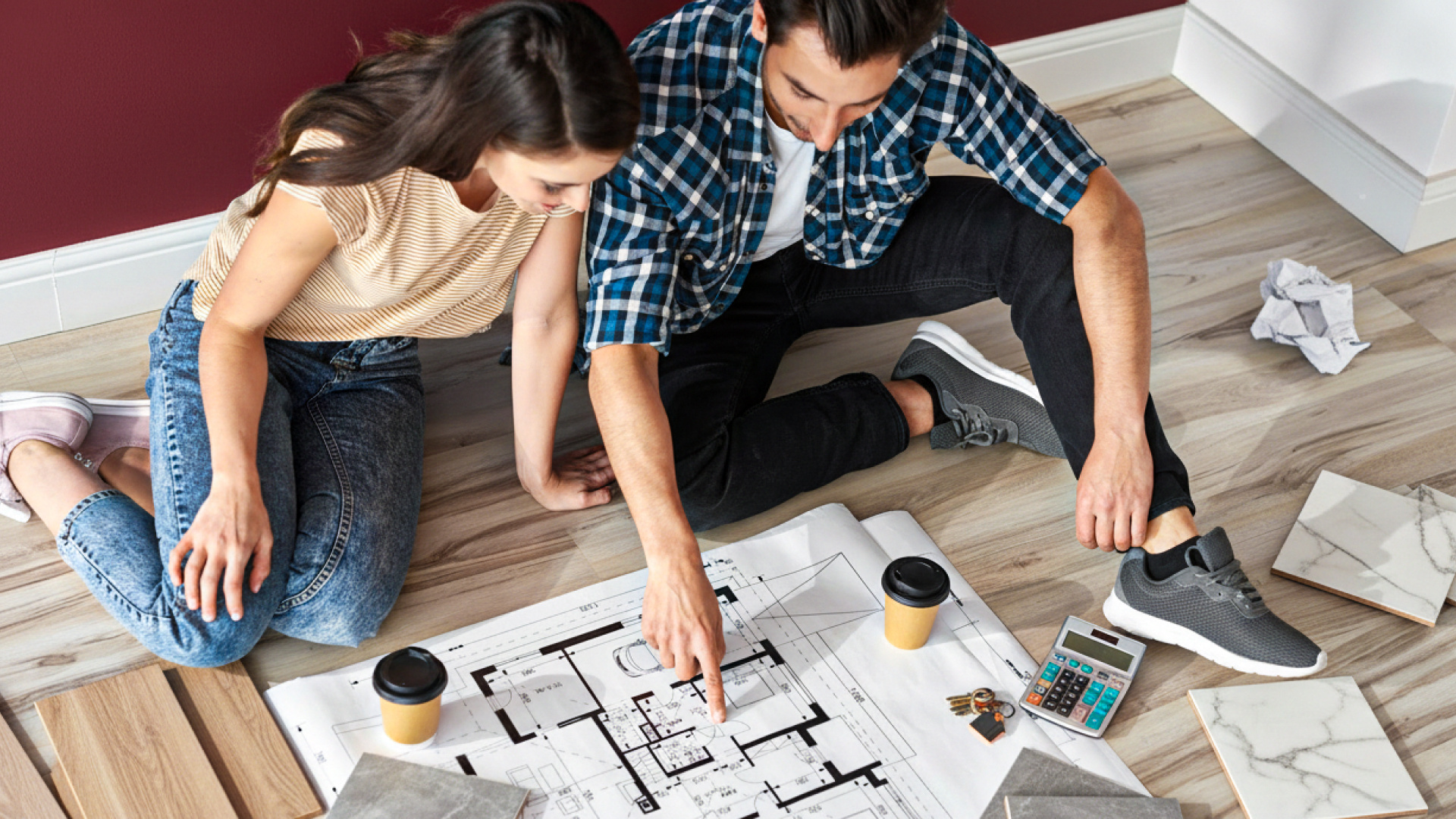 Какое напольное покрытие выбрать, если собираетесь сдавать квартиру: советы, которые помогут сэкономить и не пожалеть